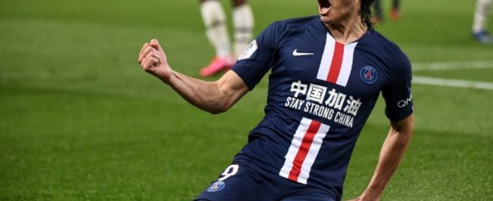 Единсон Кавани може да продължи кариерата си в Барселона bet365