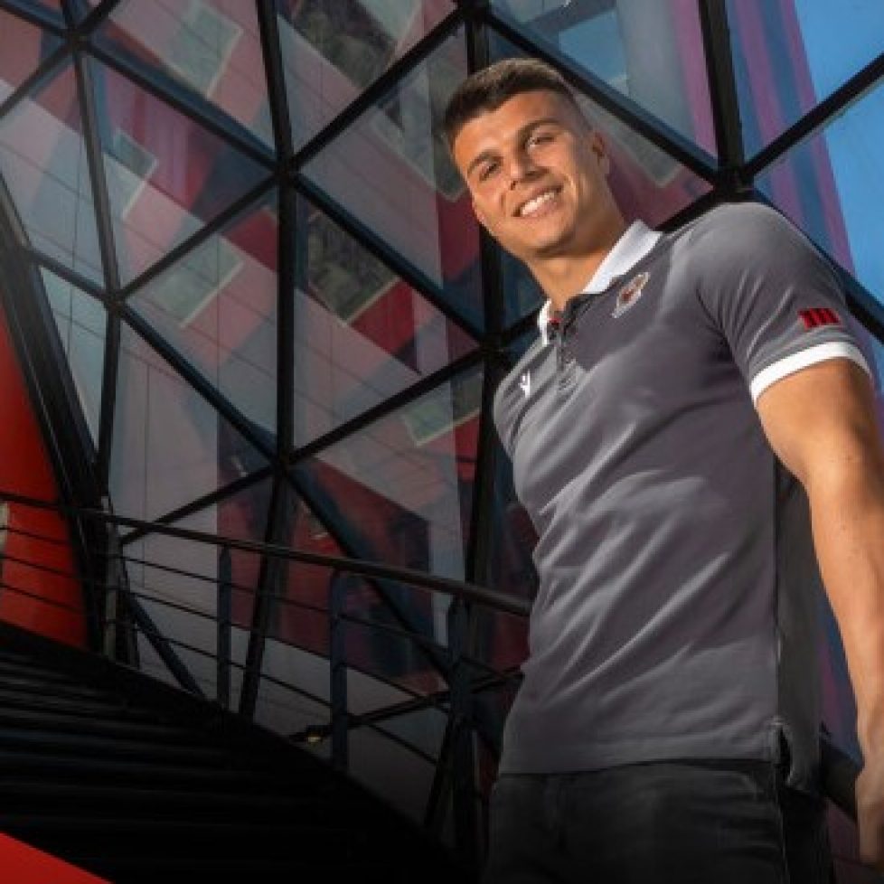 Флавиус Данилюк подписа договор с Ница bet365