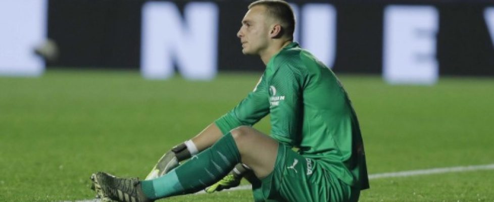Яспер Силесен претърпя операция на скъсан мускул bet365
