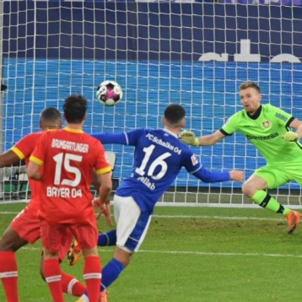 Байер Леверкузен победи с 3:0 Шалке 04 bet365