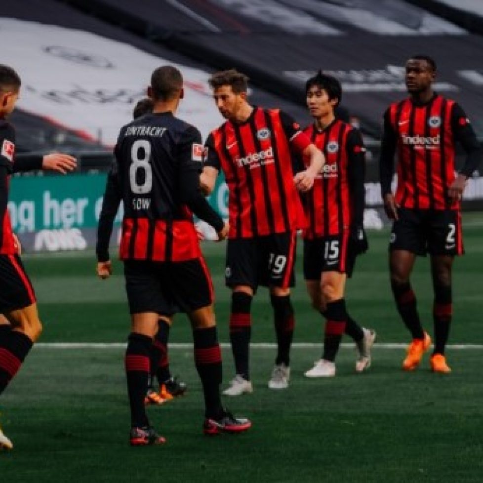Айнтрахт Франкфурт победи с 2:1 Байер Леверкузен bet365