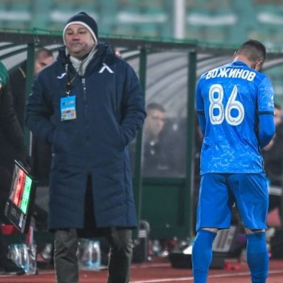 Наставникът на Левски Славиша Стоянович посрещна отбора в Хърватия bet365