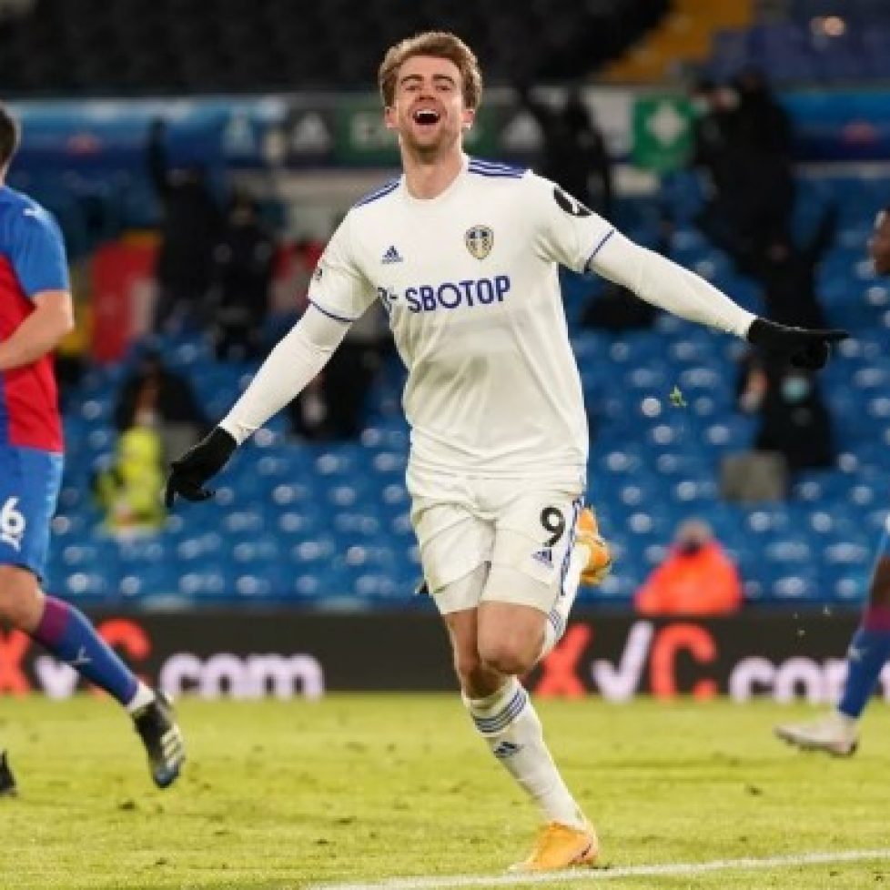 Лийдс Юнайтед победи с 2:0 Кристъл Палас bet365