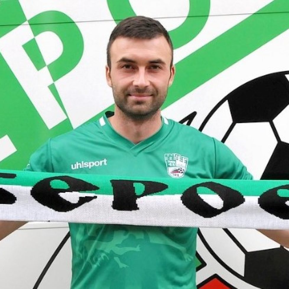 Берое преговаря за удължаване на договора на Александър Цветков bet365
