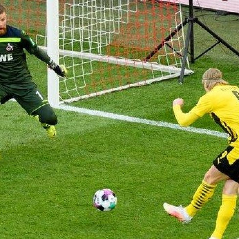 Кьолн и Борусия (Дортмунд) завършиха наравно 2:2 bet365