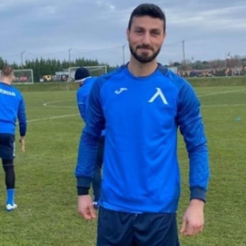 Ребин Сулака е поредният футболист от Левски , който е с контузия bet365