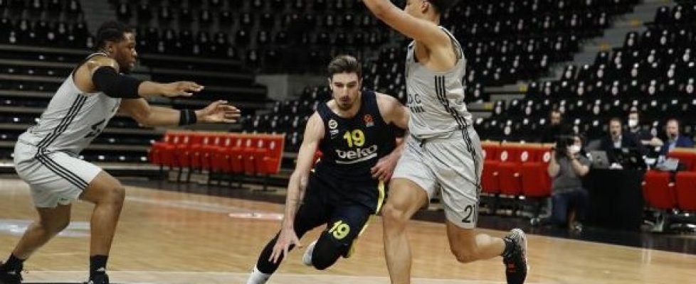 Фенербахче победи с 90:86 АСВЕЛ Вильорбан bet365