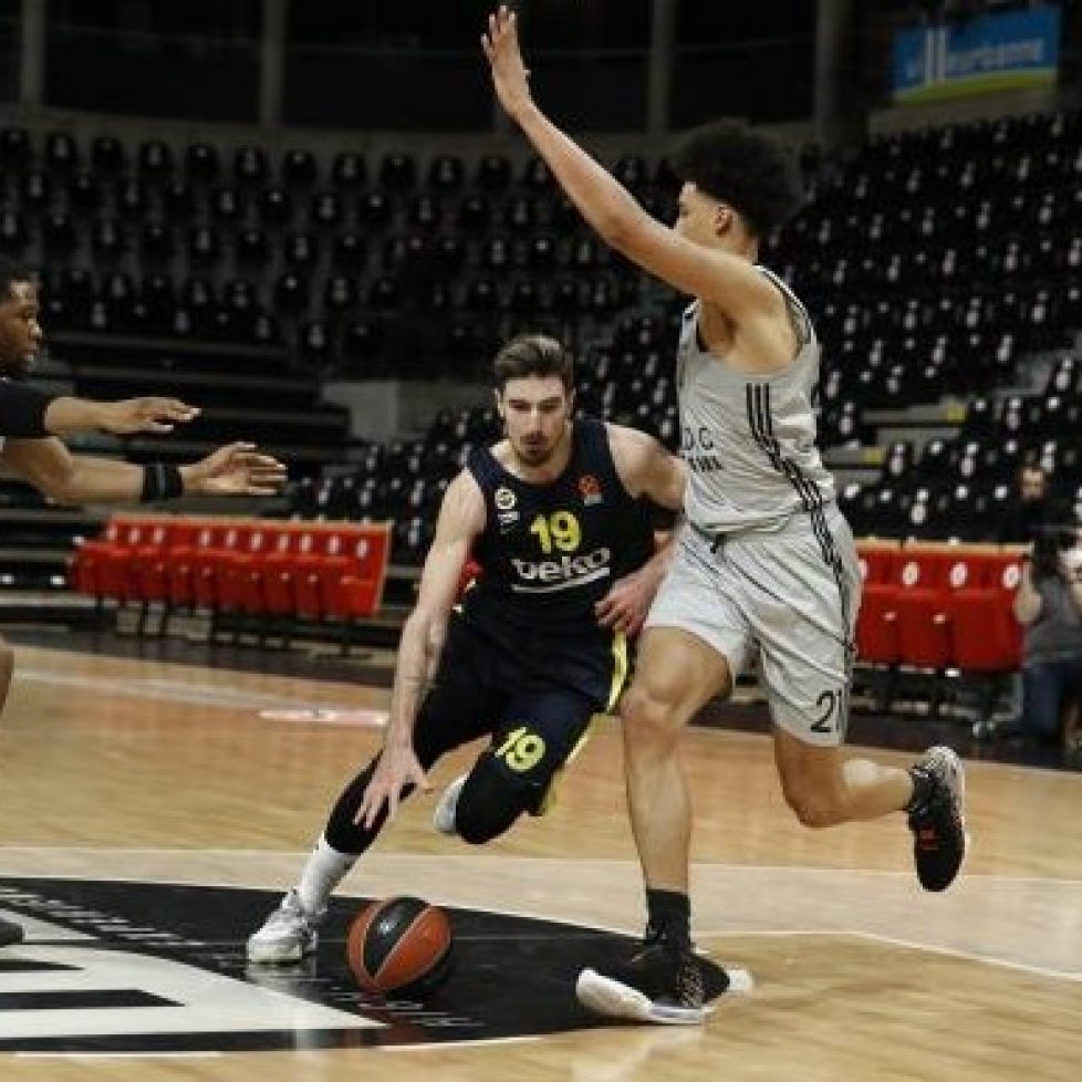 Фенербахче победи с 90:86 АСВЕЛ Вильорбан bet365