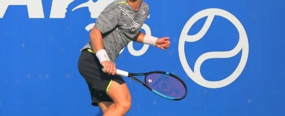 Адриан Андреев отпадна на полуфиналите на двойки в швейцарския град Бийл bet365