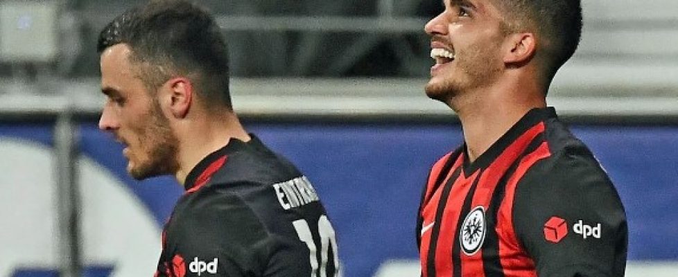 Айнтрахт (Франкфурт) победи с 2:0 Аугсбург bet365