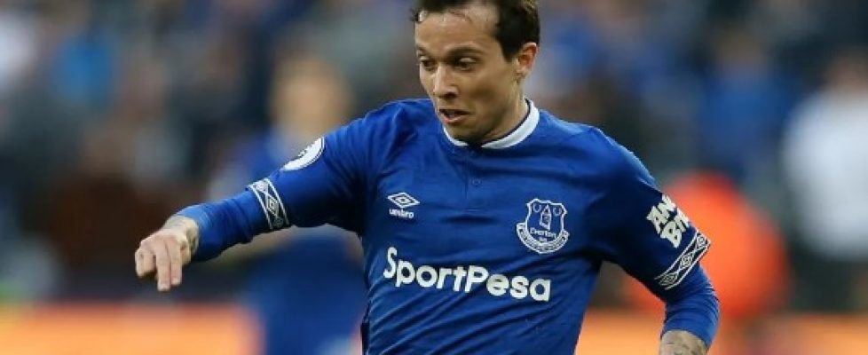 Мануел Пелегрини проявява интерес към крилото на Евертън Бернард bet365