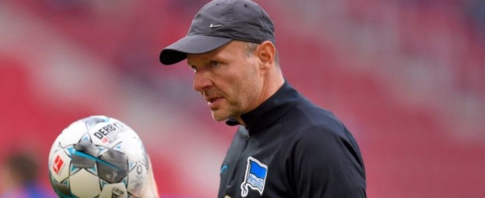 Херта (Берлин) уволни треньора на вратарите Золт Петри bet365