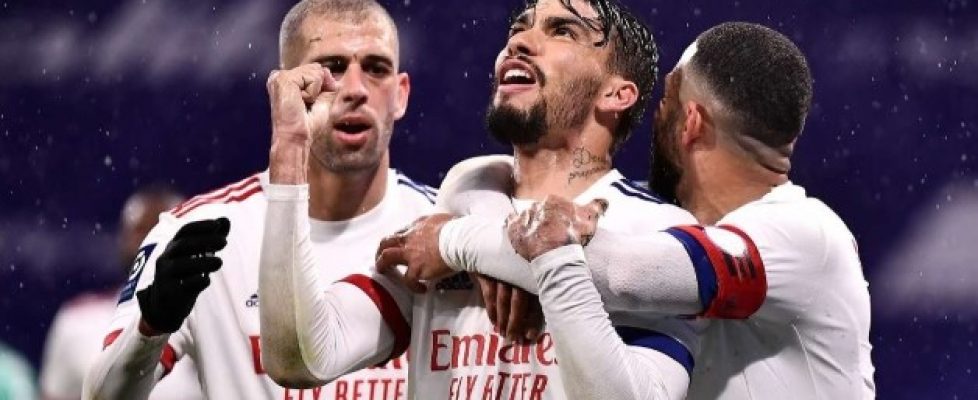 Лион победи с 3:0 Анже bet365