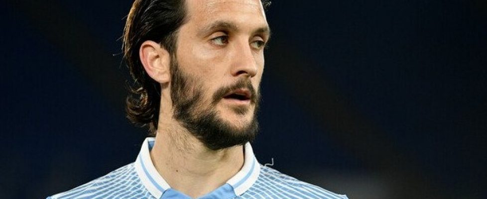Лацио е определил цената на халфа Луис Алберто bet365