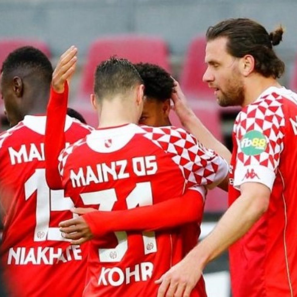 Майнц 05 победи с 3:2 Кьолн bet365