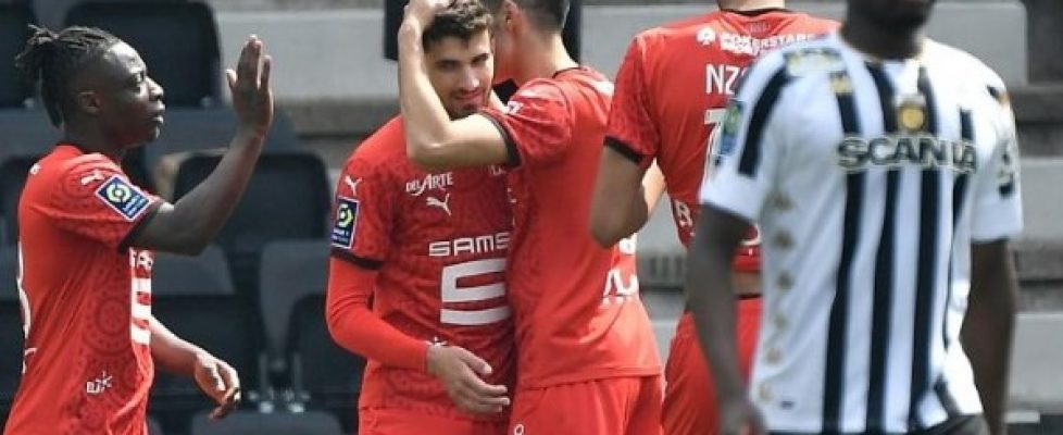 Рен победи с 3:0 Анже bet365