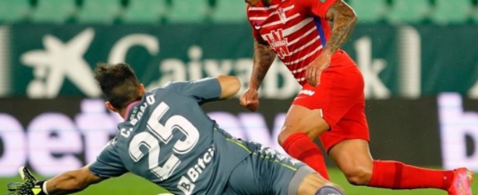 Бетис победи Гранада с 2:1 bet365