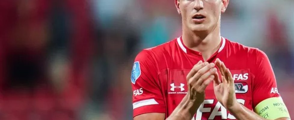 От Спартак (Москва) потвърдиха, че халфът Гуус Тил ще продължи кариерата си във Фейенорд bet365