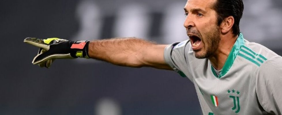 Няколко клуба от Серия А напират да привлекат Джанлуиджи Буфон bet365