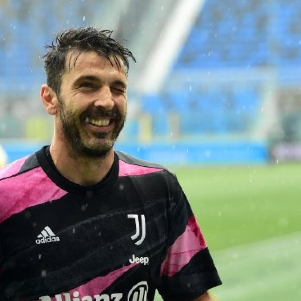 Джанлуиджи Буфон може да премине в Барселона bet365 bet365