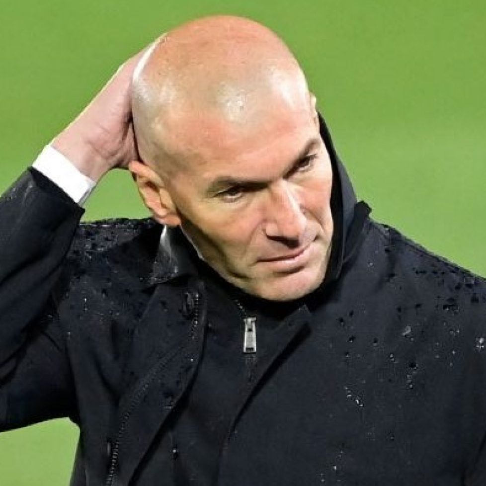 Зинедин Зидан може да застане начело на Пари Сен Жермен bet365