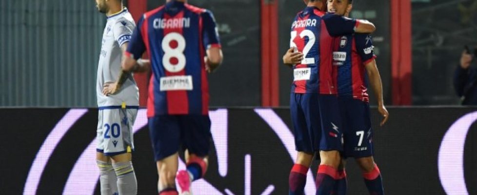 Кротоне победи с 2:1 Верона bet365
