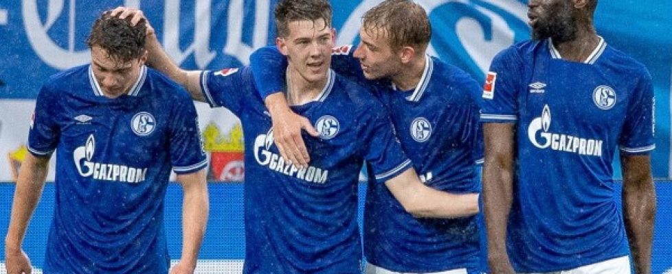 Шалке победи с 4:3 Айнтрахт (Франкфурт) bet365