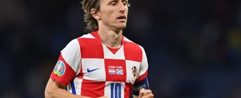Златко Далич засипа със суперлативи лидера на отбора Лука Модрич bet365