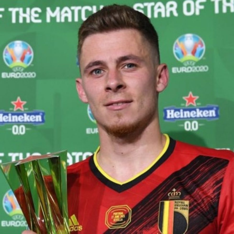 Торган Азар беше определен за Играч на мача при победата с 1:0 над Португалия bet365