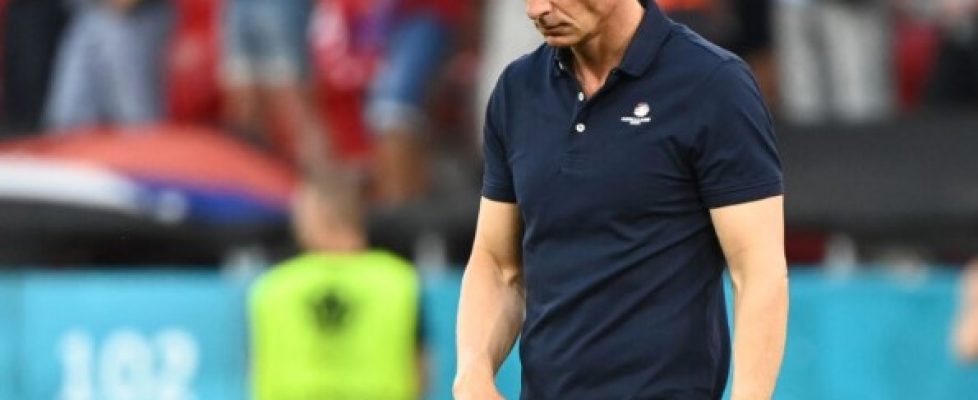 Франк де Бур може скоро да бъде освободен от поста си bet365