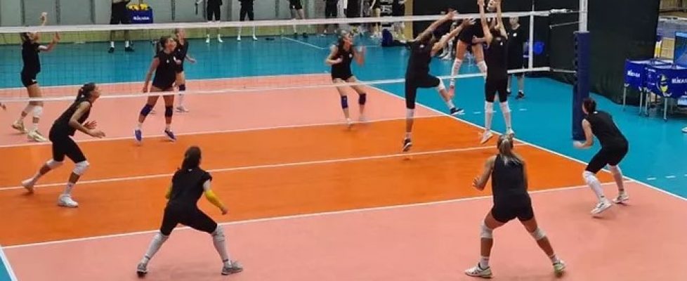 Женският национален отбор на България записа втора убедителна победа над Румъния bet365