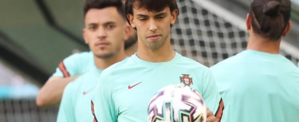 Жоао Феликс претърпя операция на глезена в Порто bet365