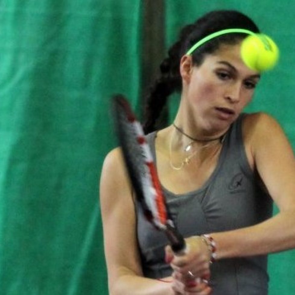 Изабелла Шиникова стартира с победа в чешката столица Прага bet365