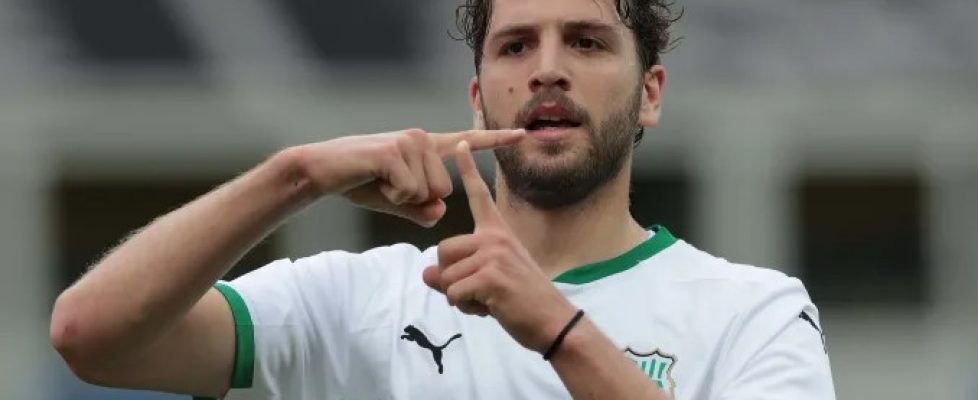 Бъдещето на Мануел Локатели остава неясно bet365