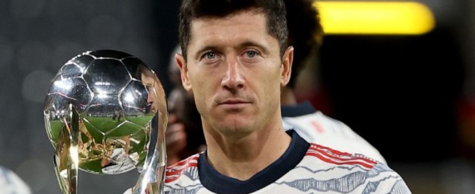 Роберт Левандовски иска да напусне Байерн (Мюнхен) bet365