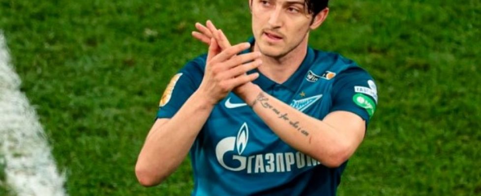 Спортният директор на Лион Венсан Понсо потвърди, че клубът преговаря за голмайстора на Зенит Сердар Азмун bet365