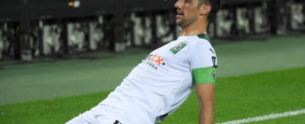 Борусия (Мьонхенгладбах) победи с 3:1 Арминия (Билефелд) bet365