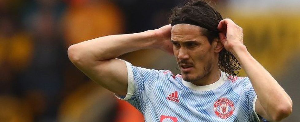 Ювентус е отхвърлил възможността да вземе Единсон Кавани bet365