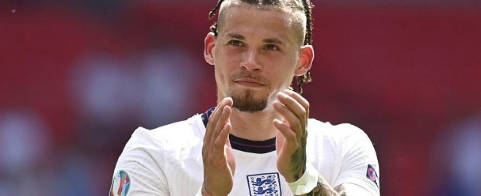 Английският национал Калвин Филипс е трансферна цел на Манчестър Сити bet365