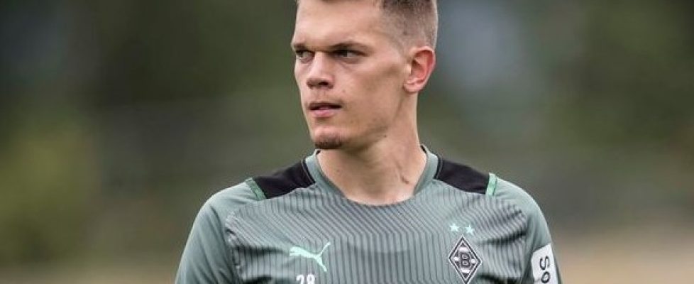Матиас Гинтер може да продължи кариерата си в Англия bet365