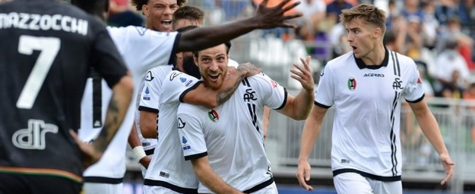 Специя победи с 2:1 при гостуването си на новака Венеция bet365