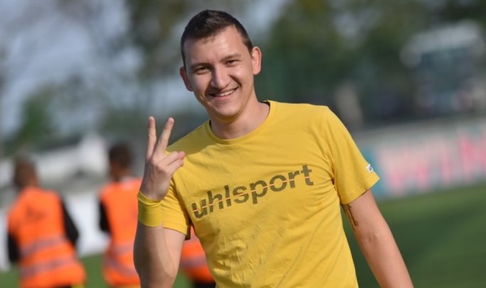 Тодор Неделев ще поднови тренировки с отбора от днес bet365