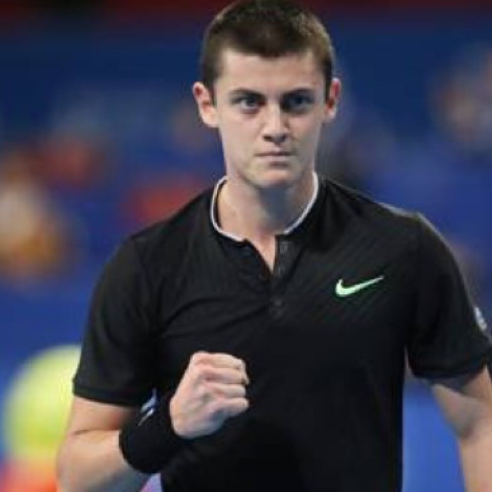 Александър Лазаров се класира за основната схема в Лима (Перу) bet365