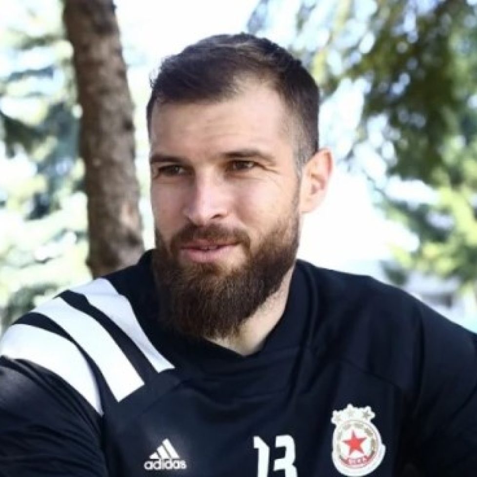 ЦСКА - София ще даде нов договор на титулярния вратар Густаво Бусато bet365