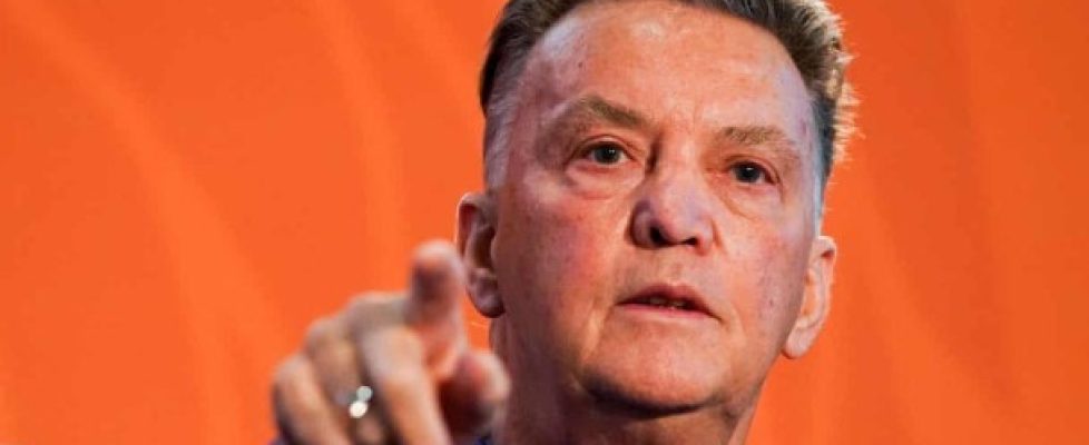 Луис ван Гаал защити сънародниците си Роналд Куман и Френки де Йонг bet365