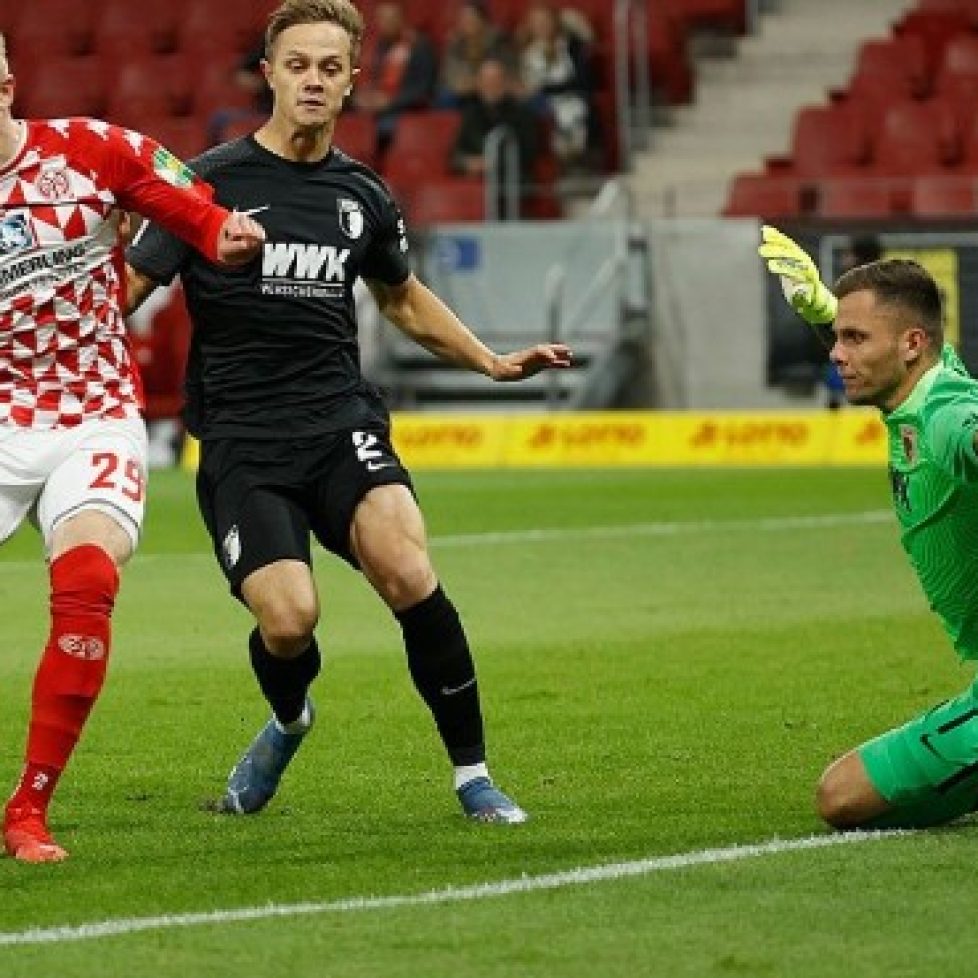 Майнц 05 победи с 4:1 Аугсбург bet365