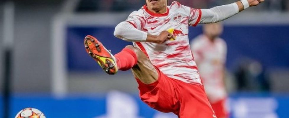 Юсуф Поулсен ще бъде извън игра до Нова година bet365
