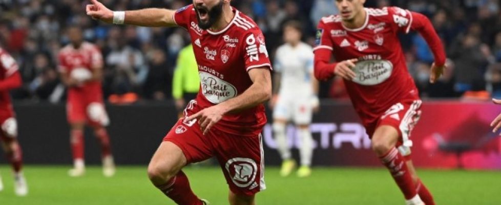 Брест победи с 2: 1 Олимпик Марсилия bet365