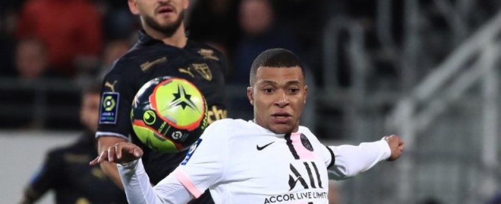 Пари Сен Жермен и Ланс завършиха при резултат 1:1 bet365