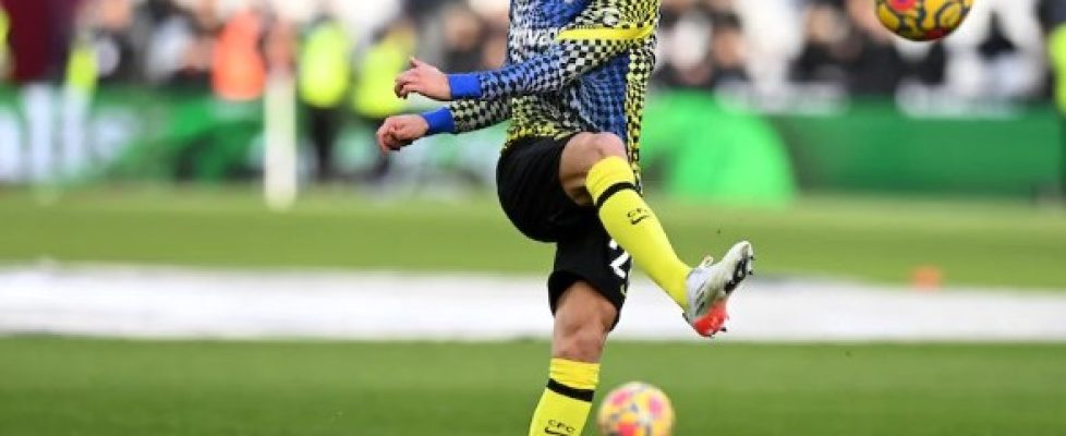 Сесар Аспиликуета призова да се разрешат проблемите в отбраната на Челси bet365